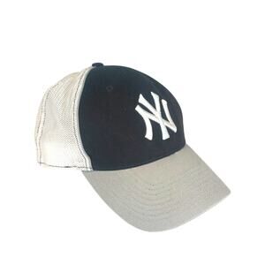 NEW YORK YANKEES OFFICIAL NEW ERA EMBROIDERED FITTED HAT SMALL MEDIUM 12283179